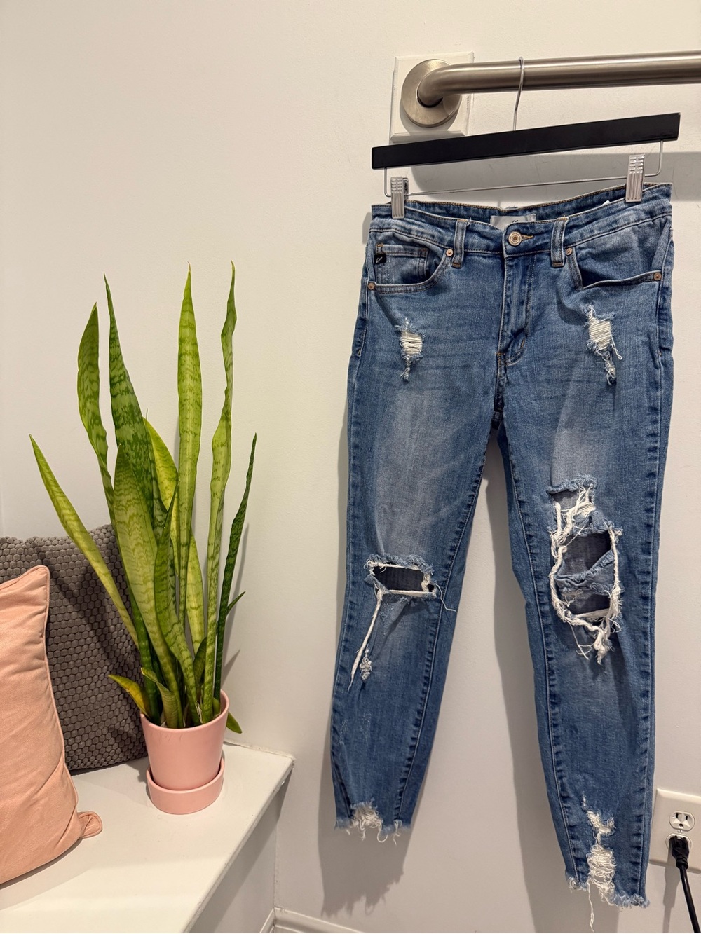 KanCan Distressed Boyfriend Jeans in Medium Blue Wash
